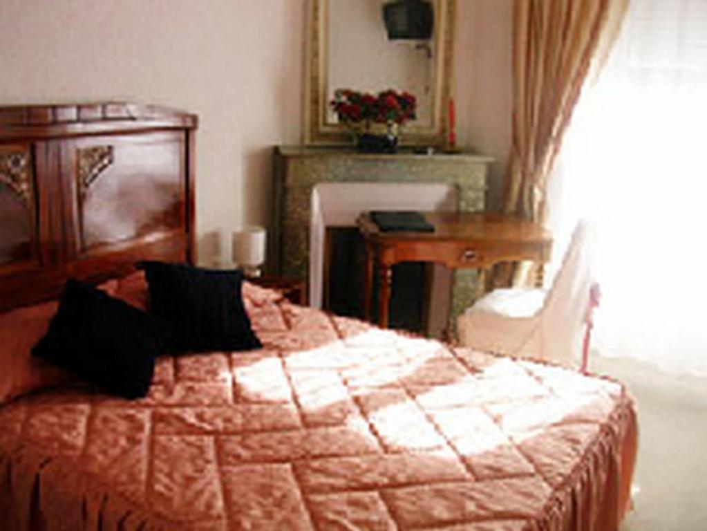 Arcantis Hotel Metropole Châtel-Guyon Cameră foto